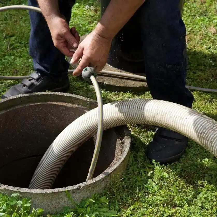 septic tank services Edwardsburg